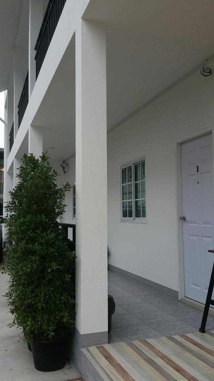 Patchy & Ppraw Family Hotel Ubon Ratchathani Exterior photo